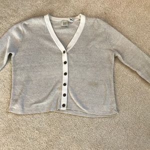 Long sleeved cardigan